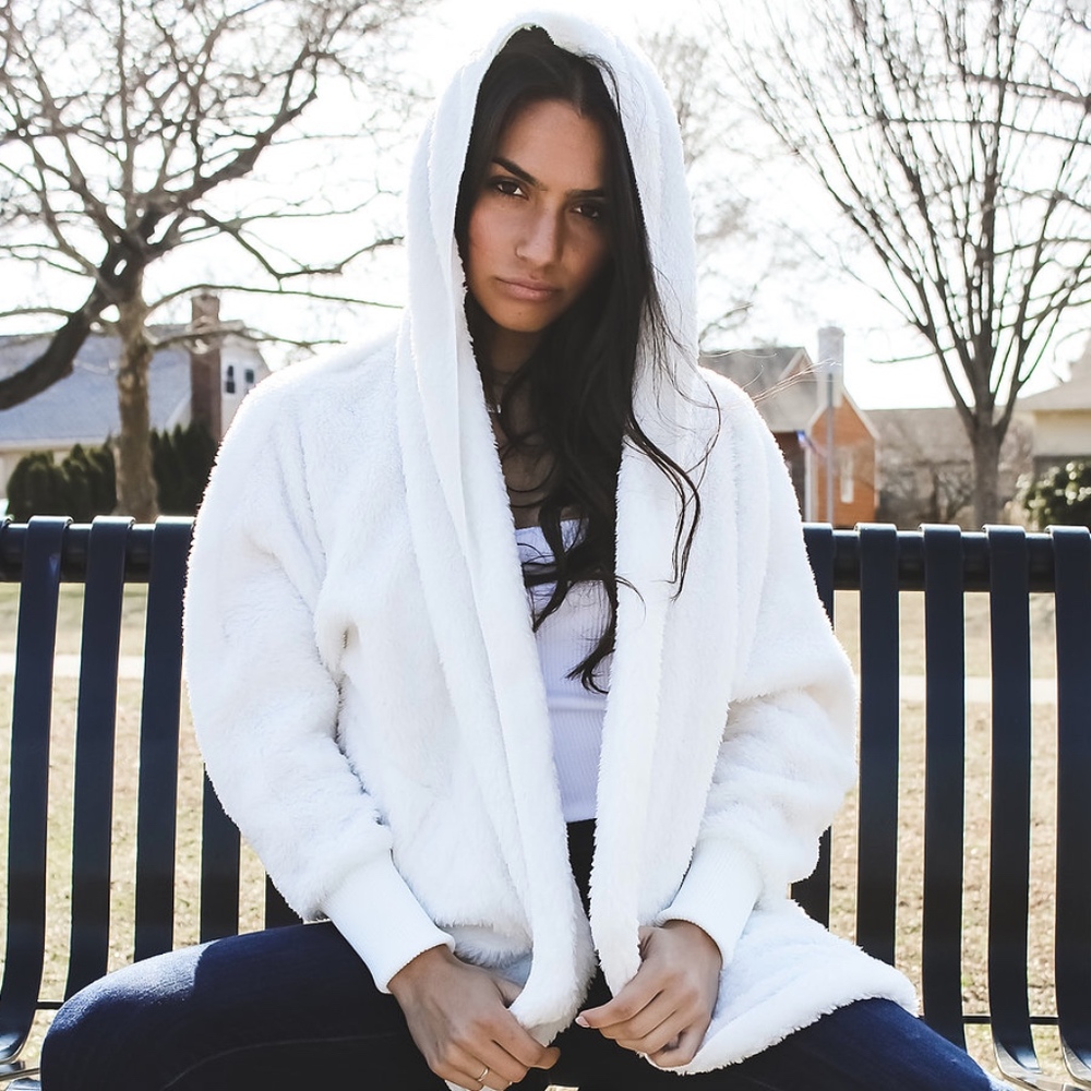 Fireside Hooded Jacket - Snow White